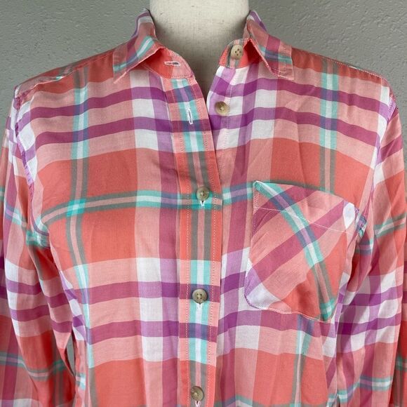 American Eagle Button Down Shirt Size S EUC - Picture 2 of 8
